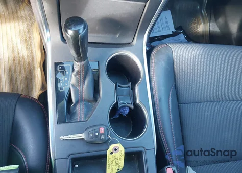 2016 Toyota Camry Se z USA, uszkodzony, nr VIN 4T1BF1FK5GU532154